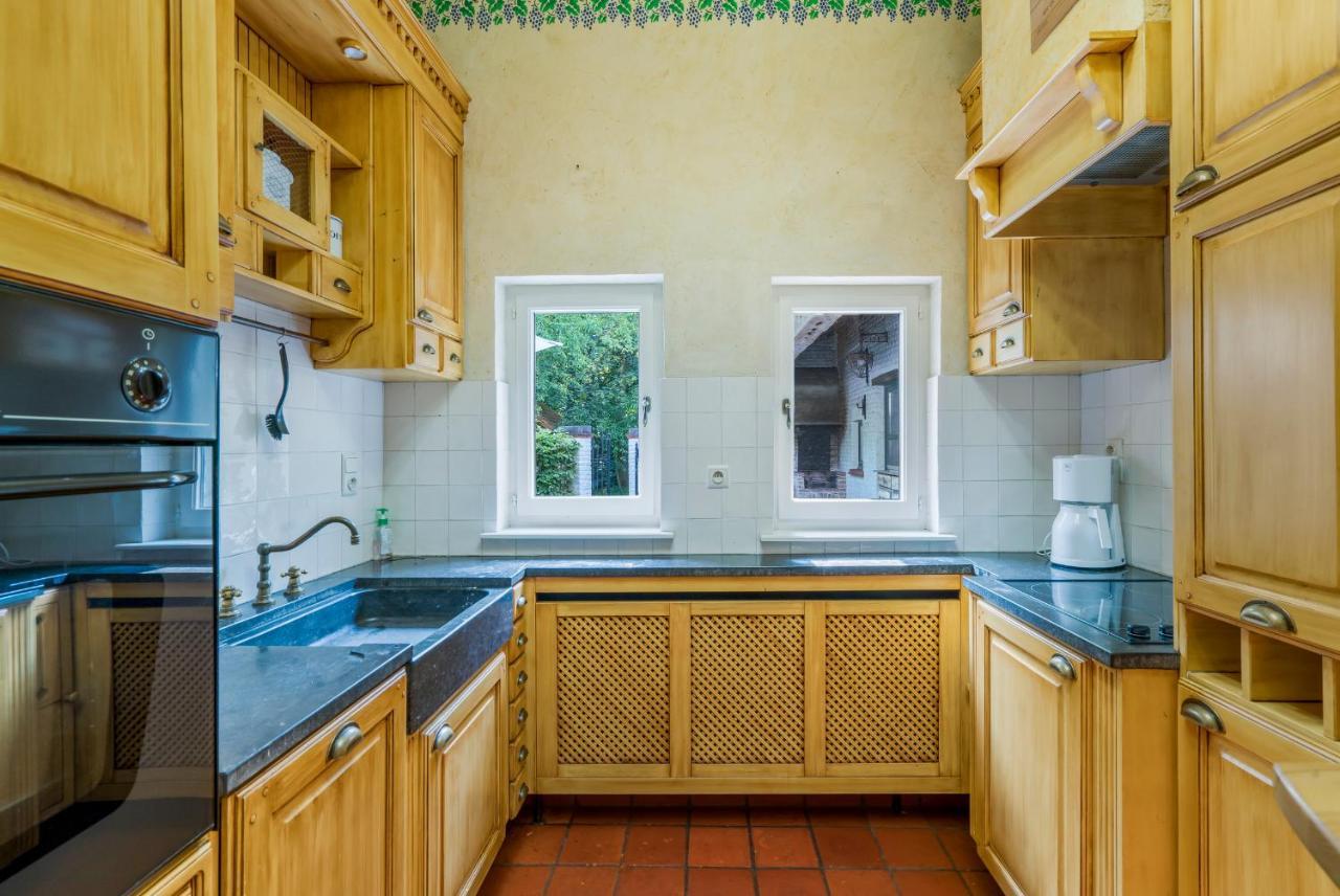 Fantastische Vakantiewoning Aan Het Bos Wingene Exterior foto